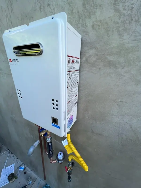 Tankless water heater installation for College Park homes